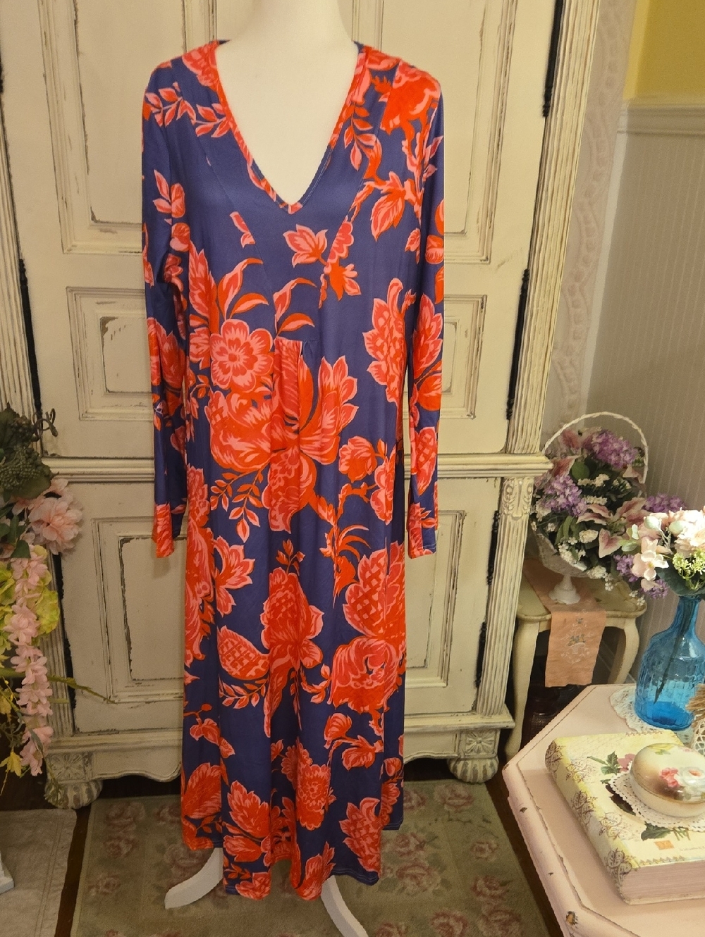 Women’s V-Neck Long Sleeve Floral Dress - Purple with Pink Floral